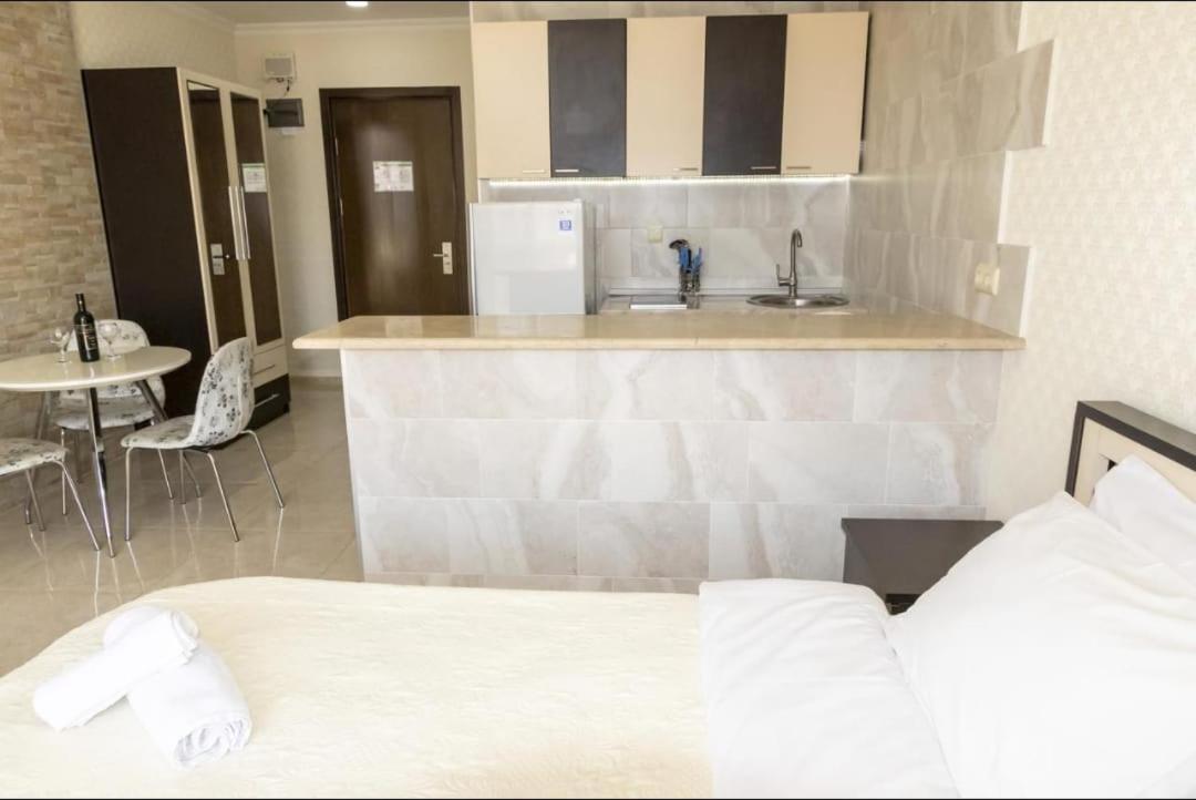 Apartment Orbi Lux Batumi Exterior photo
